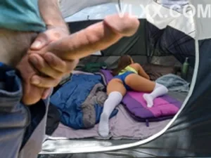 Người yêu của anh trai làm người mẫu đồ lót nhờ em Ông chồng chụp ảnh dùm và cái kết